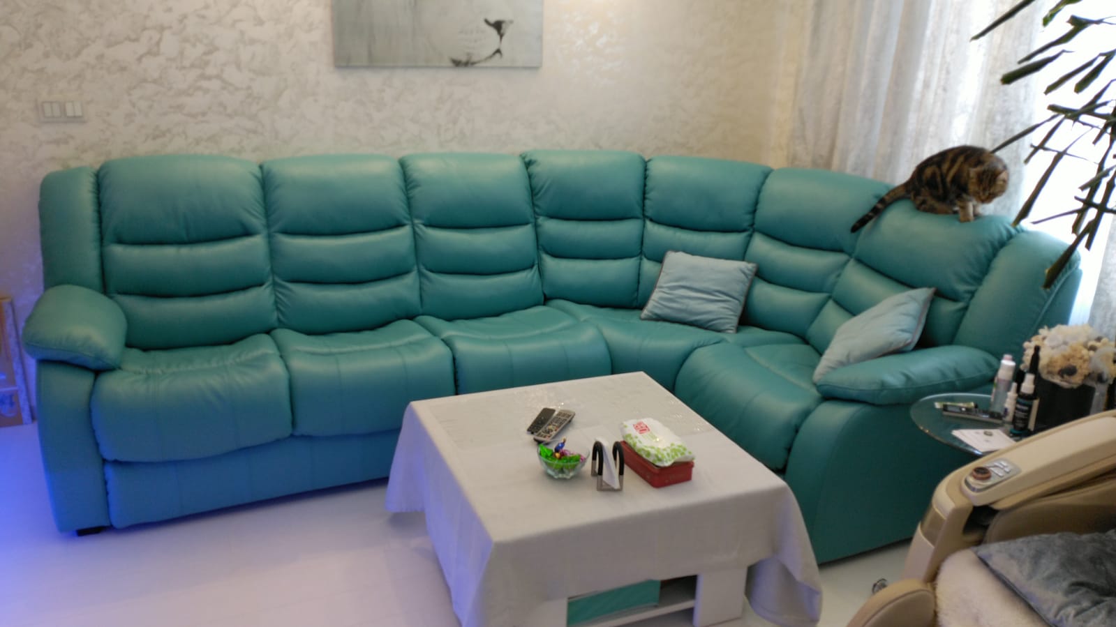 Перетяжка дивана на дому. Янаул